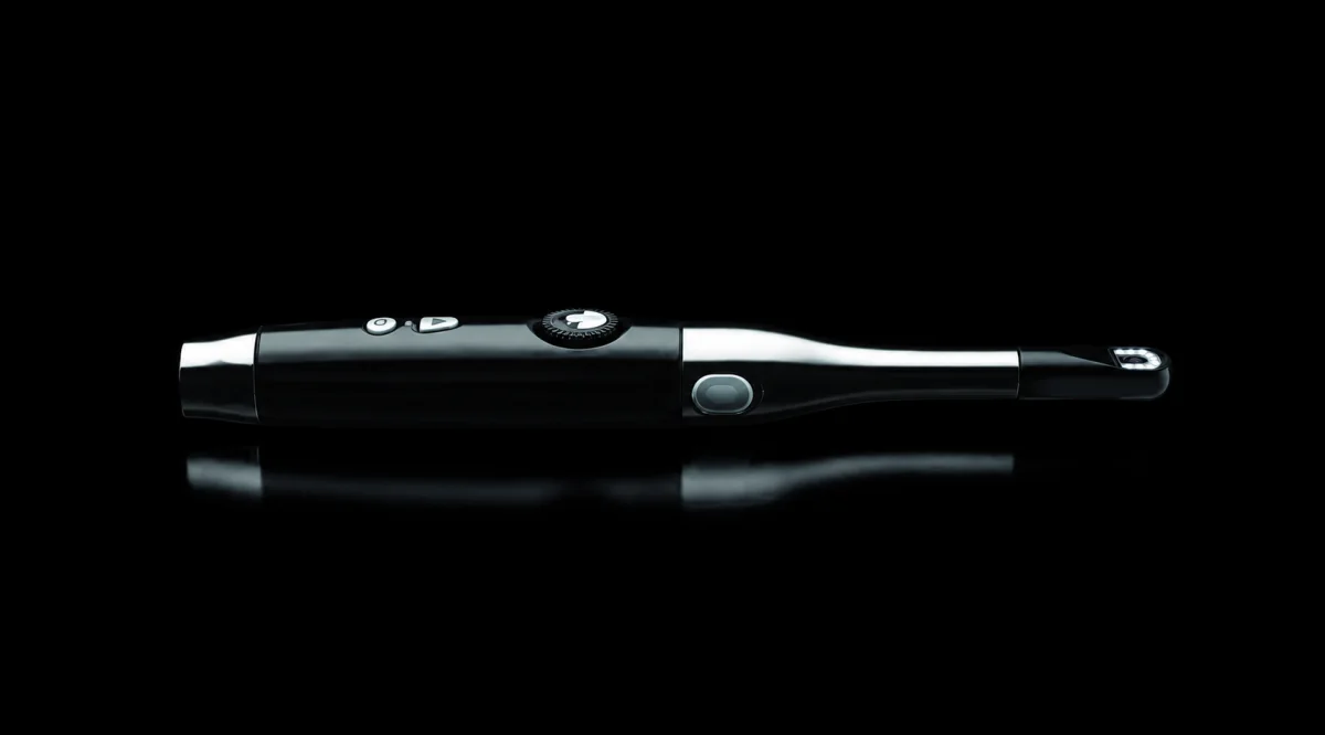 Digi-Doc Iris digital intraoral camera